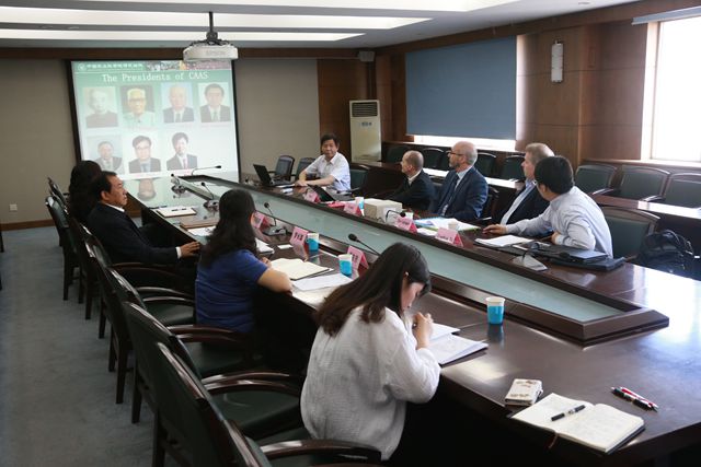 哥廷根大学来访_副本.jpg