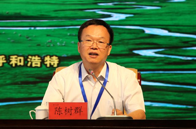 C:\Users\Administrator\Desktop\处理过\陈树群.jpg