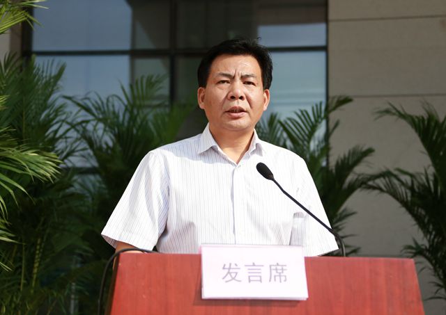 罗长富_副本.jpg