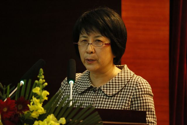 C:\Users\Administrator\Desktop\新建文件夹\农业部离退休干部局巡视员周清讲话.jpg