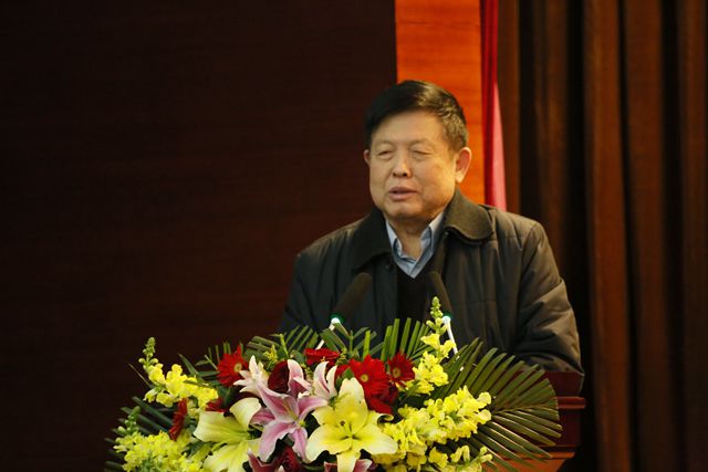 C:\Users\Administrator\Desktop\李玉_副本.jpg