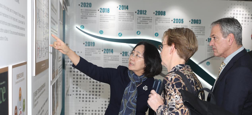 Delegation from Wageningen University Visits the Exhibition Hall of CAAS